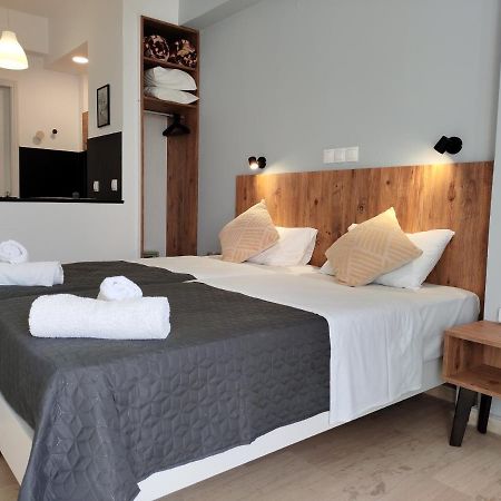Valentinos Apartments ロダ エクステリア 写真