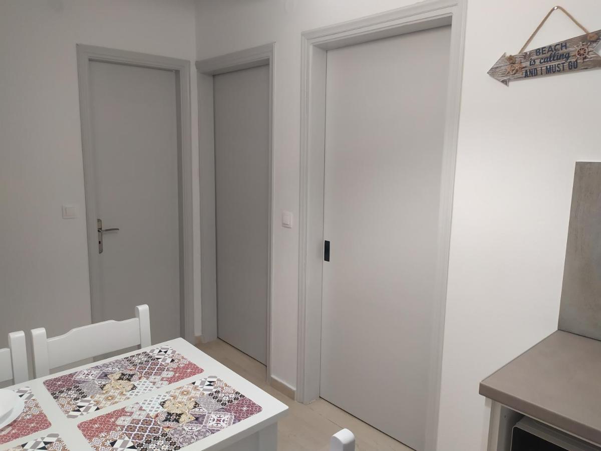 Valentinos Apartments ロダ エクステリア 写真