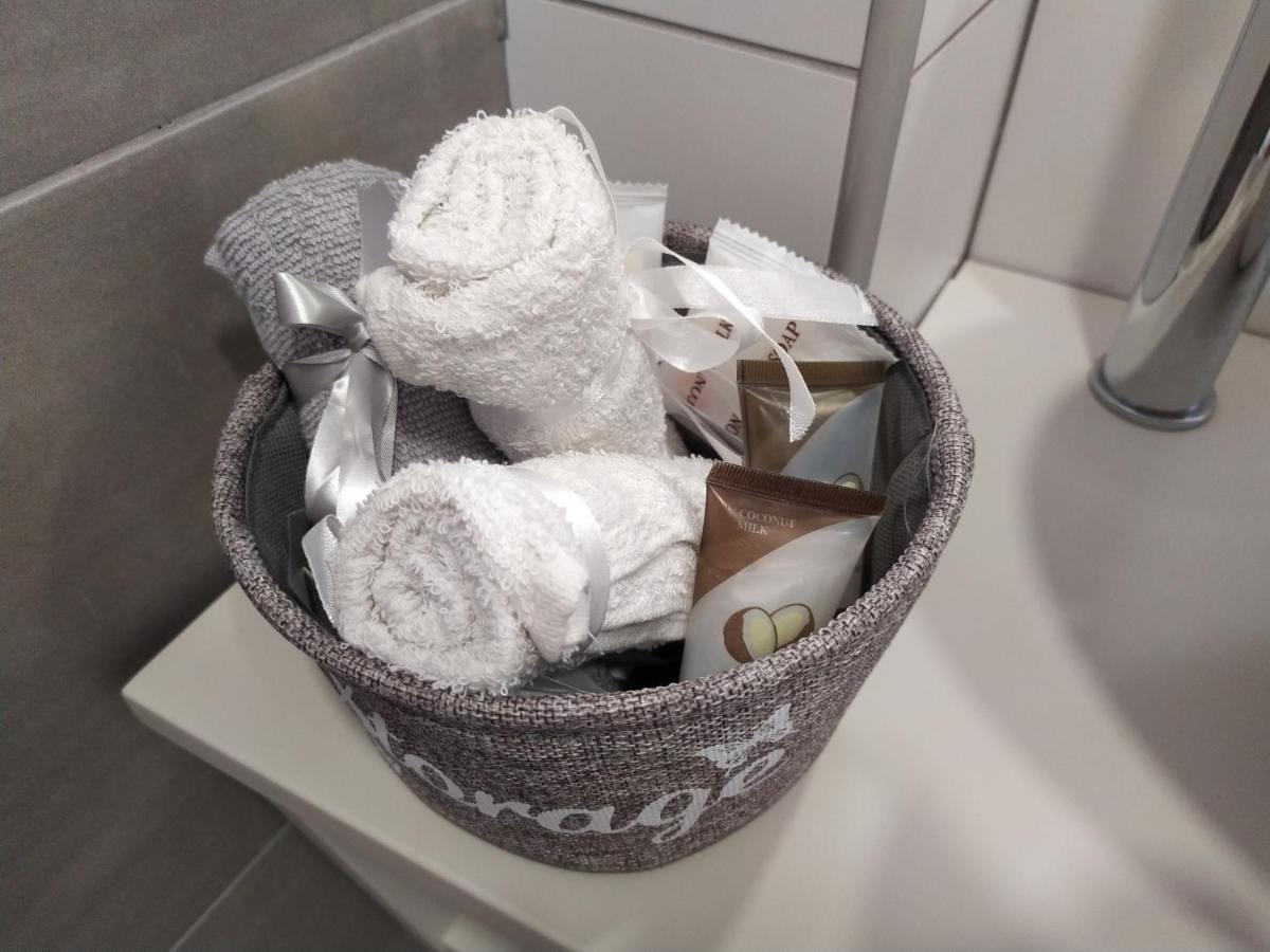 Valentinos Apartments ロダ エクステリア 写真